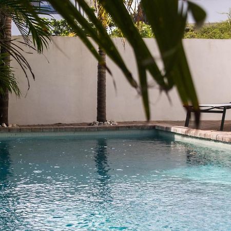 Major. Suites Curacao Willemstad Esterno foto