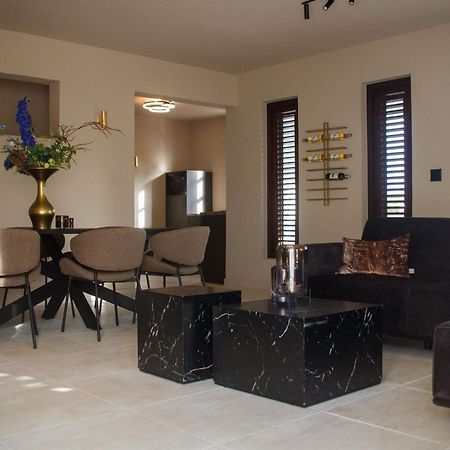 Major. Suites Curacao Willemstad Esterno foto