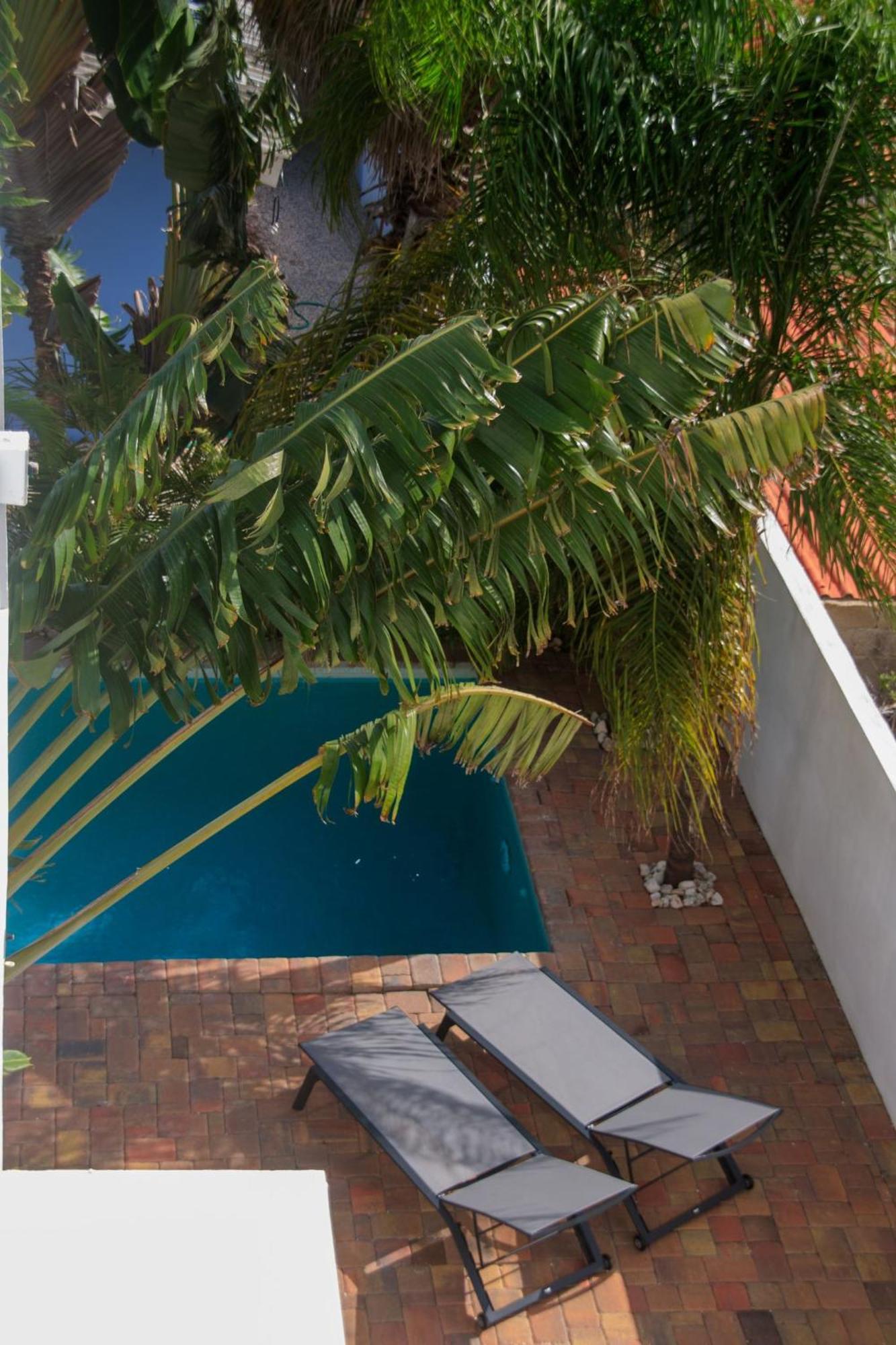 Major. Suites Curacao Willemstad Esterno foto